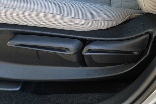 New 2024 Honda HR-V LX image 27