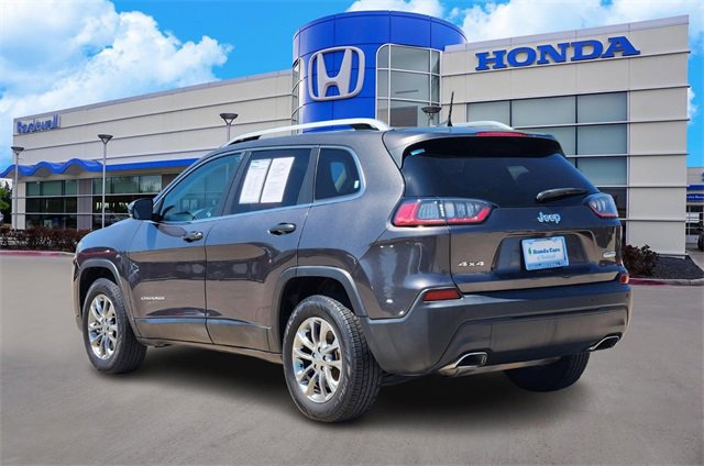 Used 2019 Jeep Cherokee Latitude Plus w/ Comfort/Convenience Group image 4