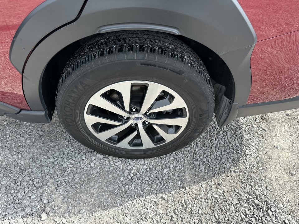 Used 2024 Subaru Outback Premium image 20