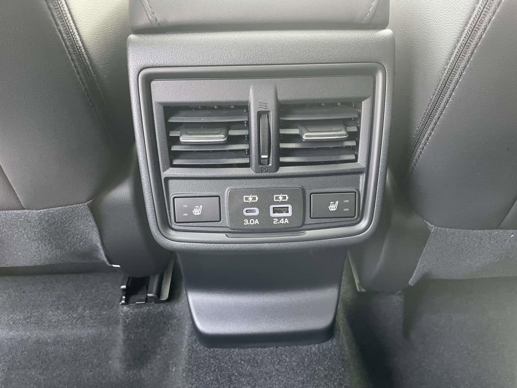 New 2026 Subaru Outback Limited AWD/4WD image 13