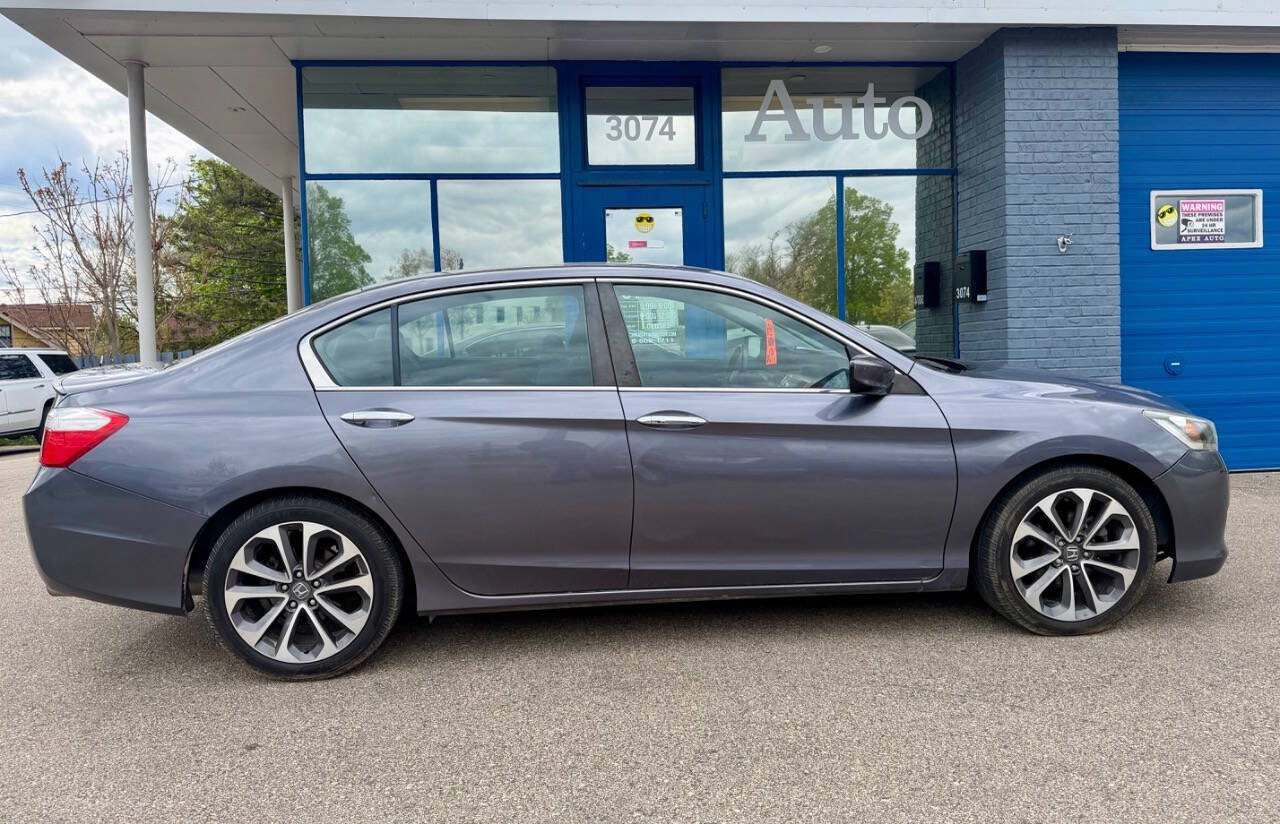 Used 2015 Honda Accord Sport image 3
