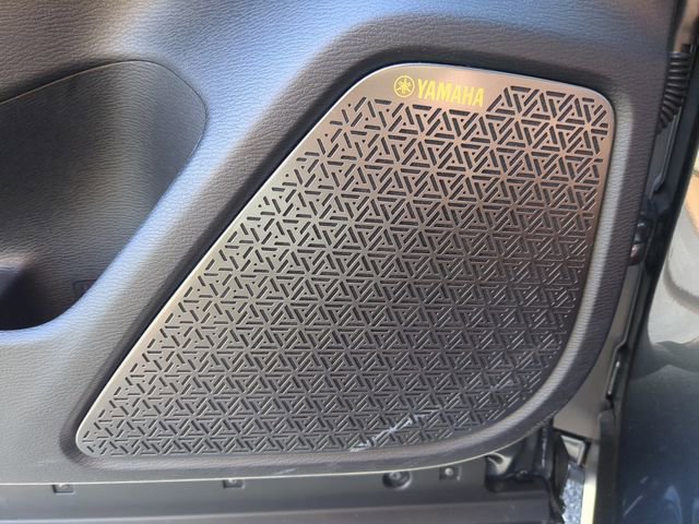 New 2025 Mitsubishi Outlander SEL image 22