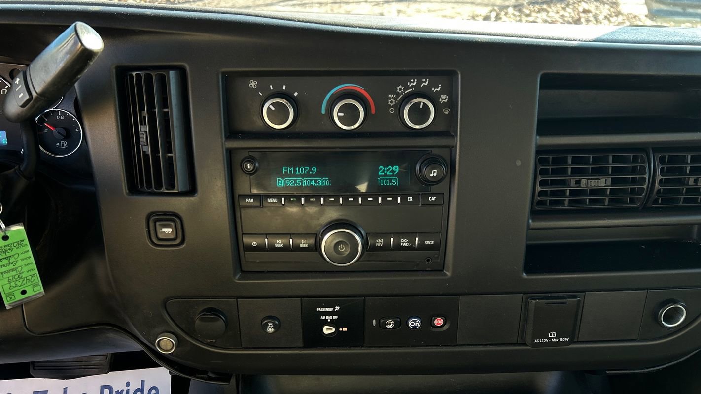 Used 2019 Chevrolet Express 3500 w/ Power Convenience Package image 17