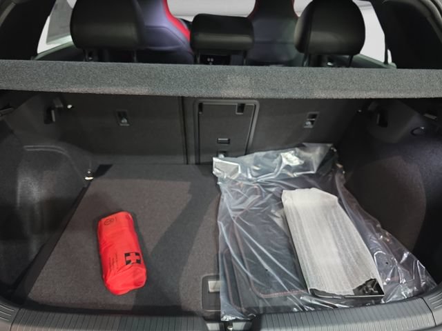 New 2026 Volkswagen GTI SE FWD image 23