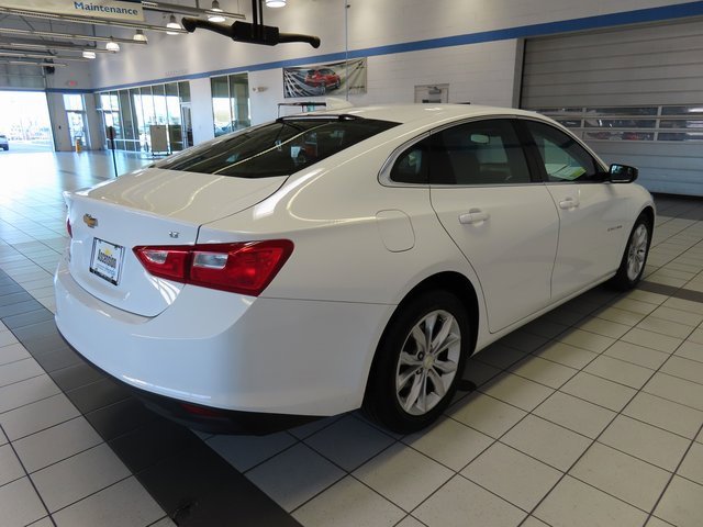 Used 2023 Chevrolet Malibu LT image 11