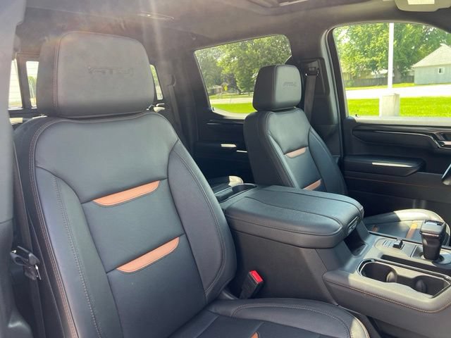 Used 2024 GMC Sierra 1500 AT4 w/ AT4 Premium Package AWD/4WD image 12