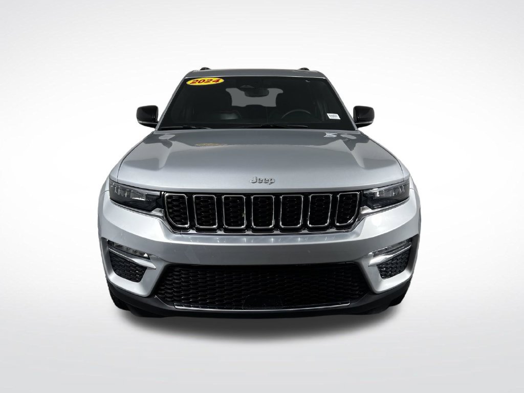 Used 2024 Jeep Grand Cherokee Limited RWD image 2