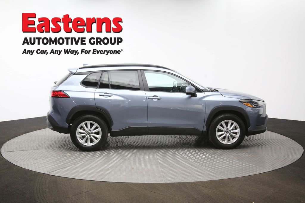 Used 2024 Toyota Corolla Cross LE image 43
