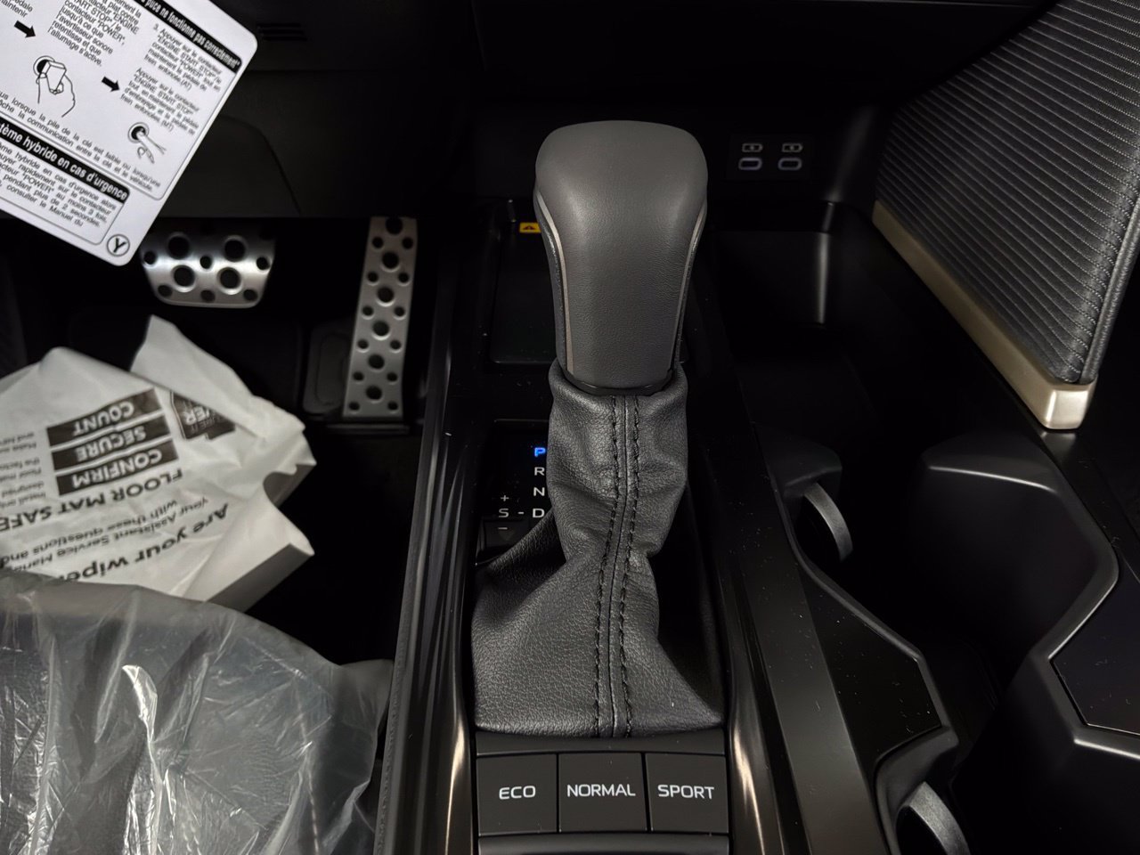New 2026 Toyota Camry SE w/ Convenience Package FWD image 25
