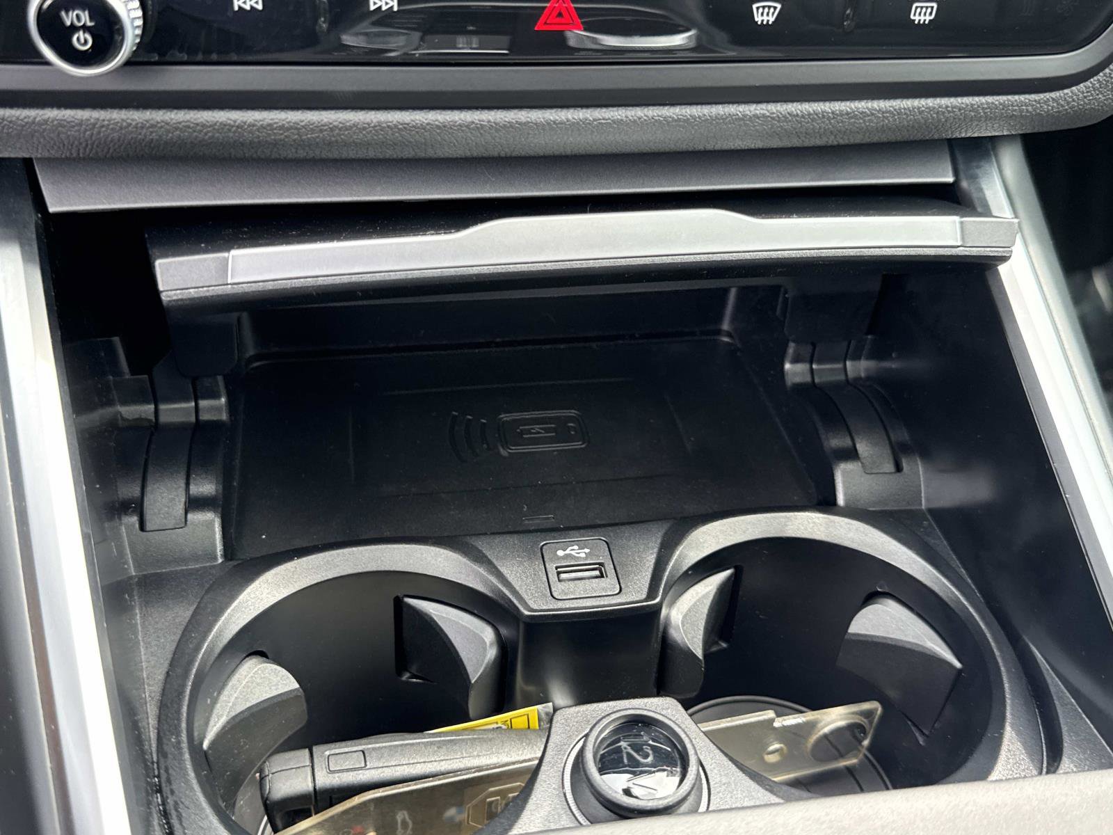 Used 2025 BMW 230i Coupe image 21