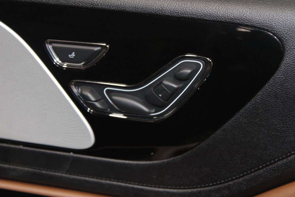 Used 2024 Lincoln Aviator Reserve w/ Equipment Group 201A image 29