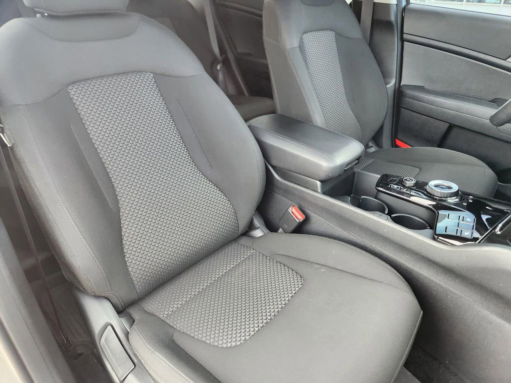 Certified 2023 Kia Sportage LX image 19