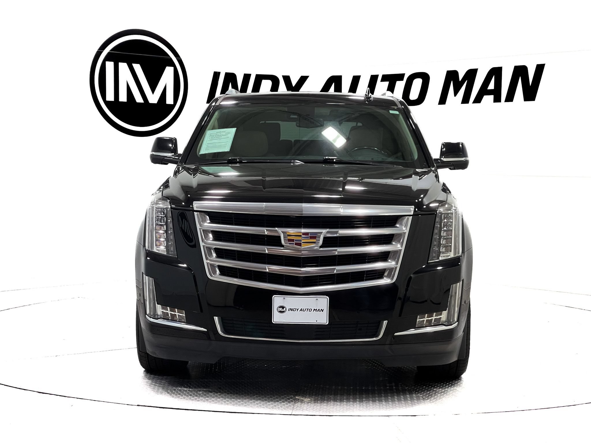 Used 2020 Cadillac Escalade Premium Luxury AWD/4WD image 9
