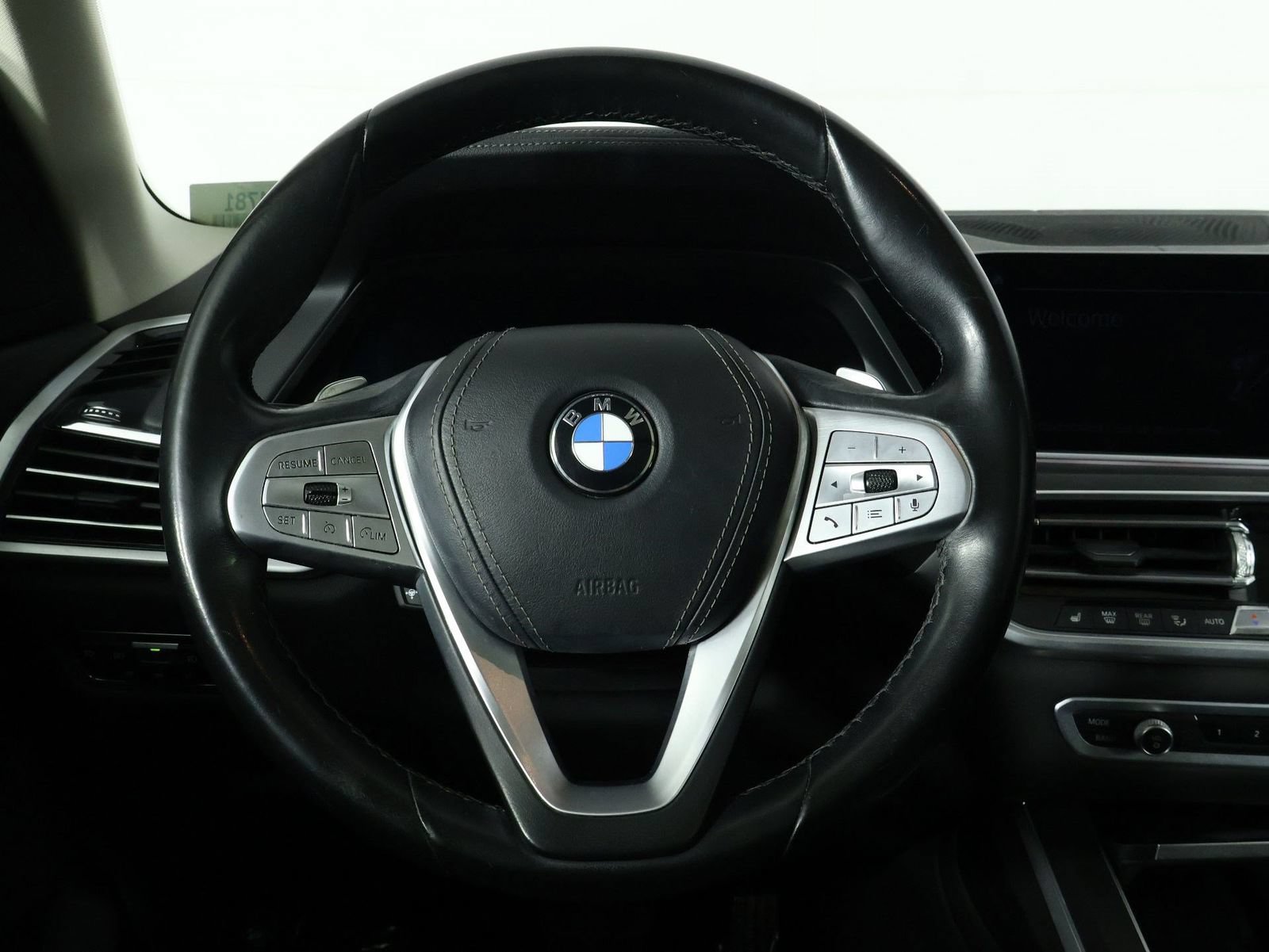 Used 2020 BMW X7 xDrive40i w/ Parking Assistance Package AWD/4WD image 8