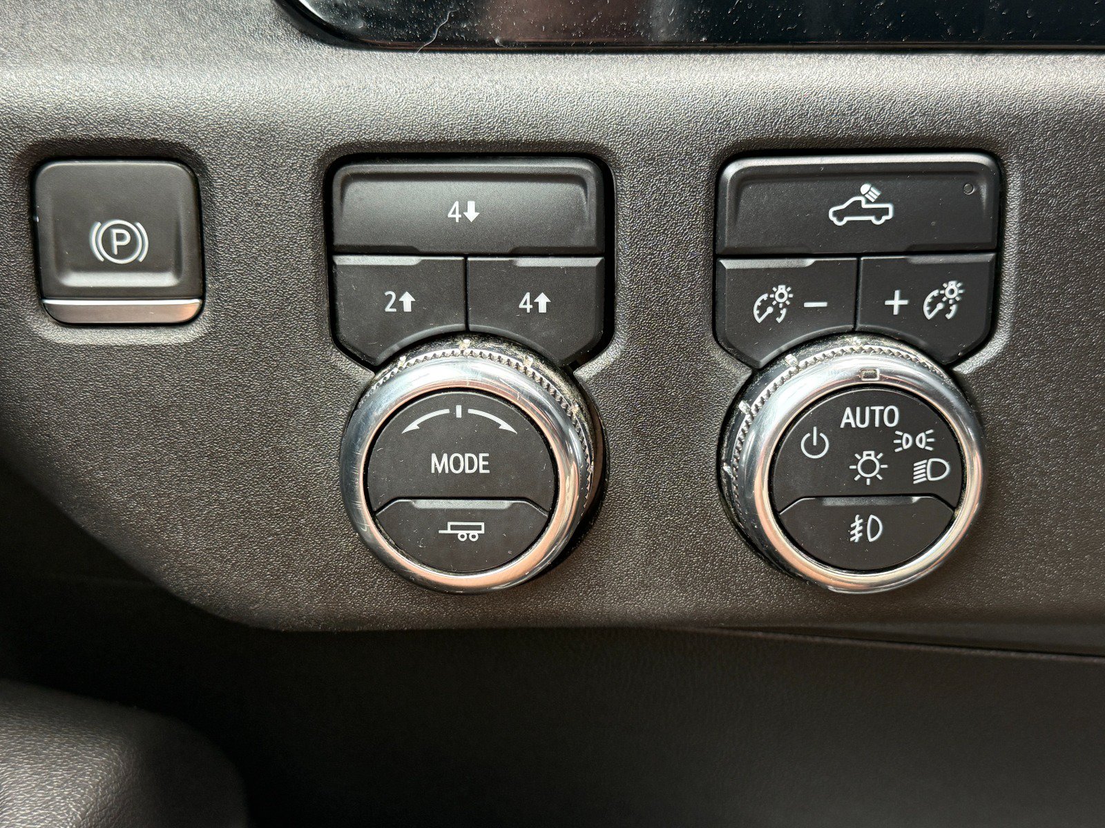 Used 2024 GMC Sierra 2500 SLE w/ SLE Convenience Package AWD/4WD image 30