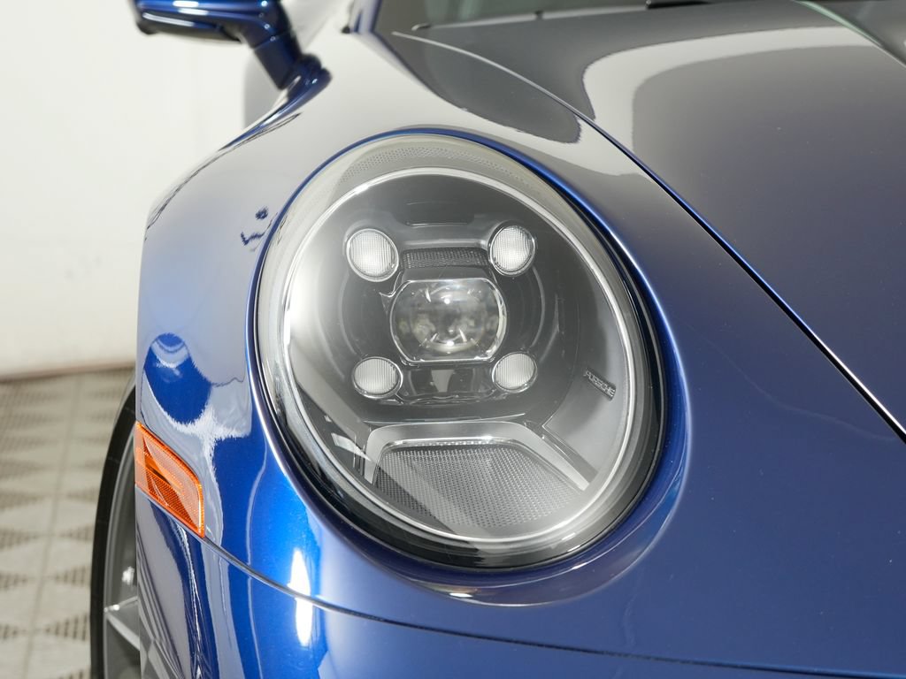 Certified 2024 Porsche 911 Targa 4S AWD/4WD image 11