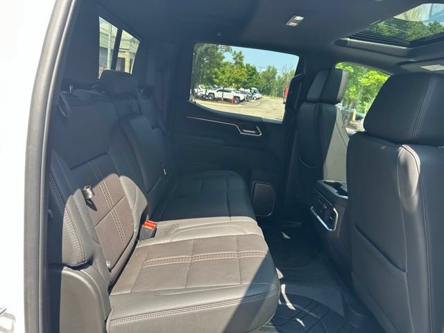 Certified 2025 Chevrolet Silverado 1500 High Country w/ High Country Premium Package AWD/4WD image 31