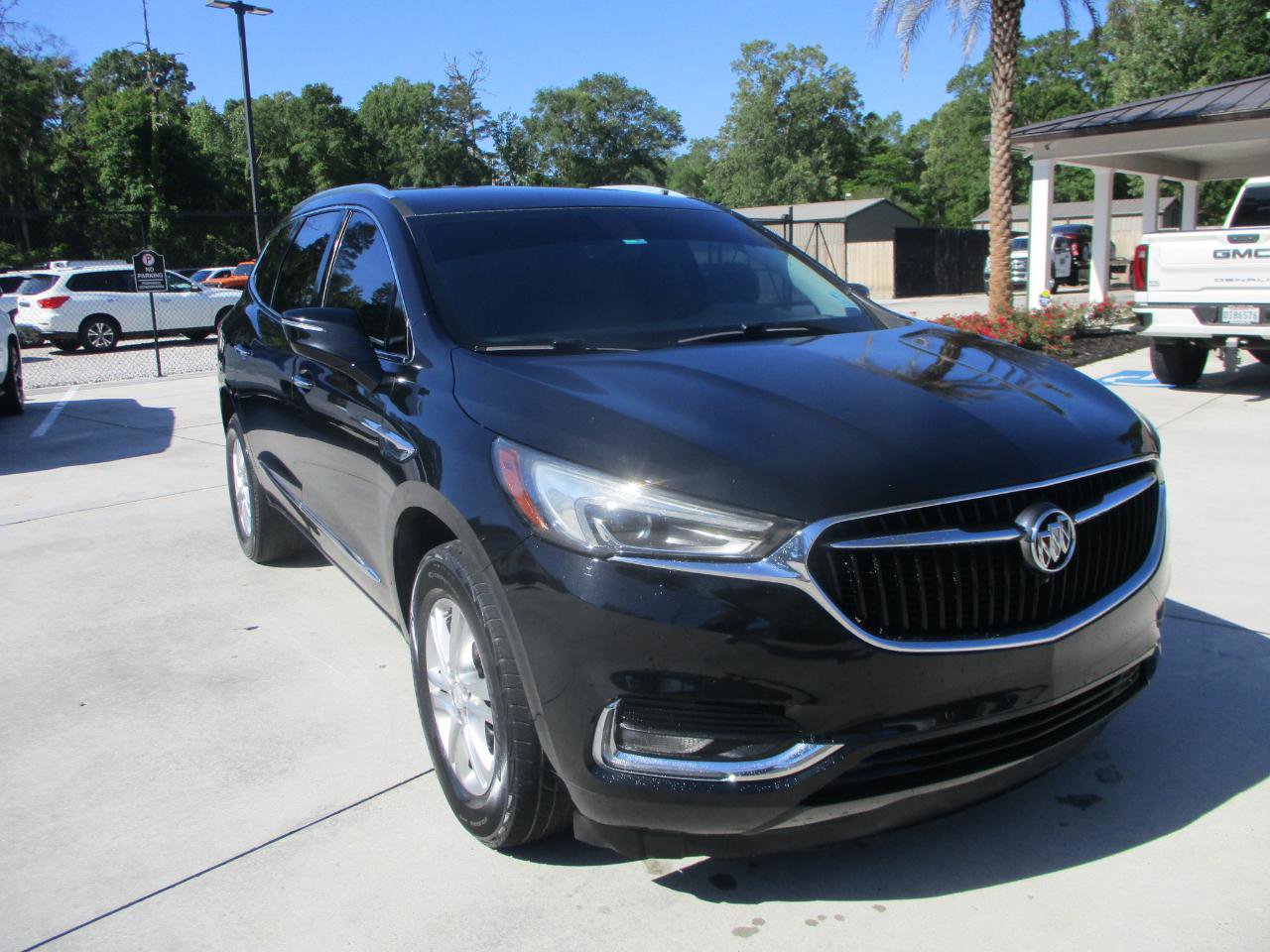 Used 2018 Buick Enclave Essence FWD image 22