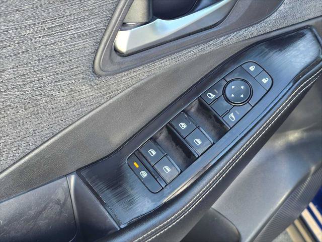 Used 2023 Nissan Rogue SV FWD image 22