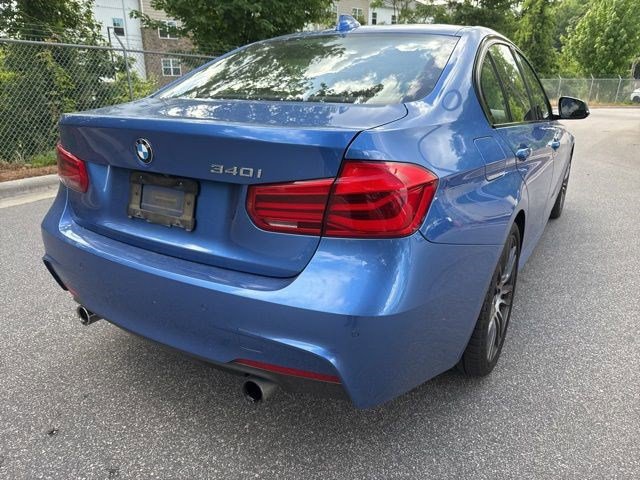 Used 2017 BMW 340i Sedan RWD image 5