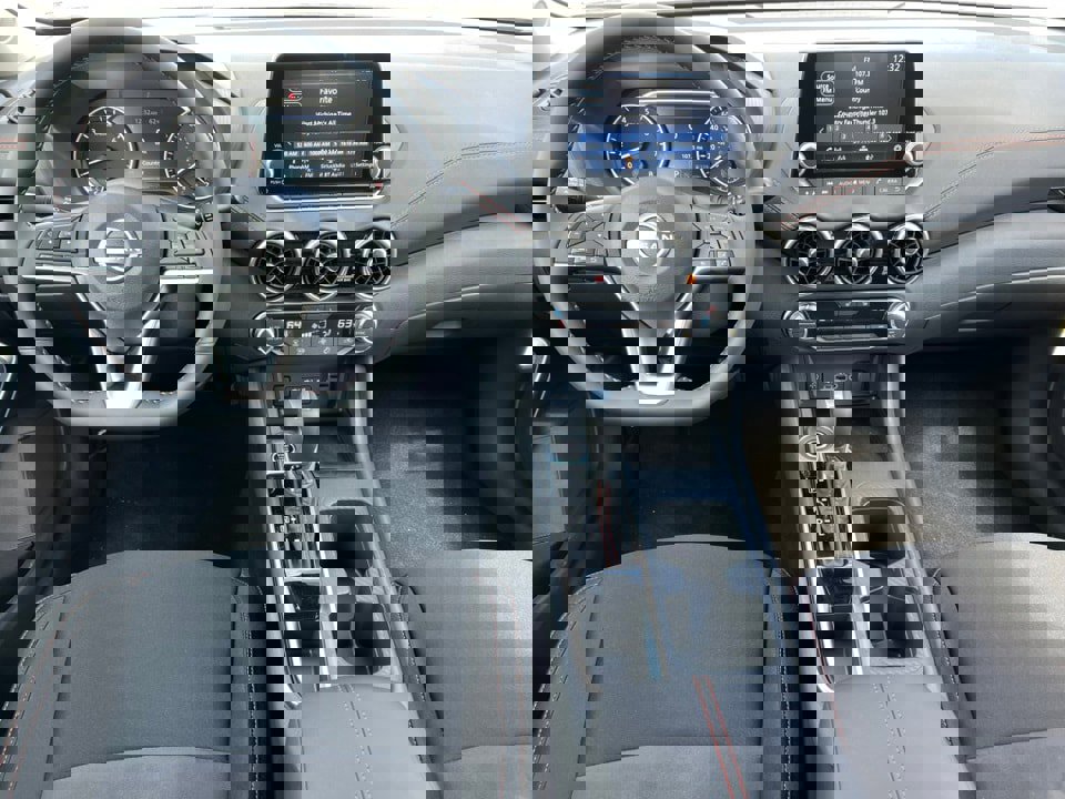 New 2025 Nissan Sentra SR w/ Midnight Edition image 3