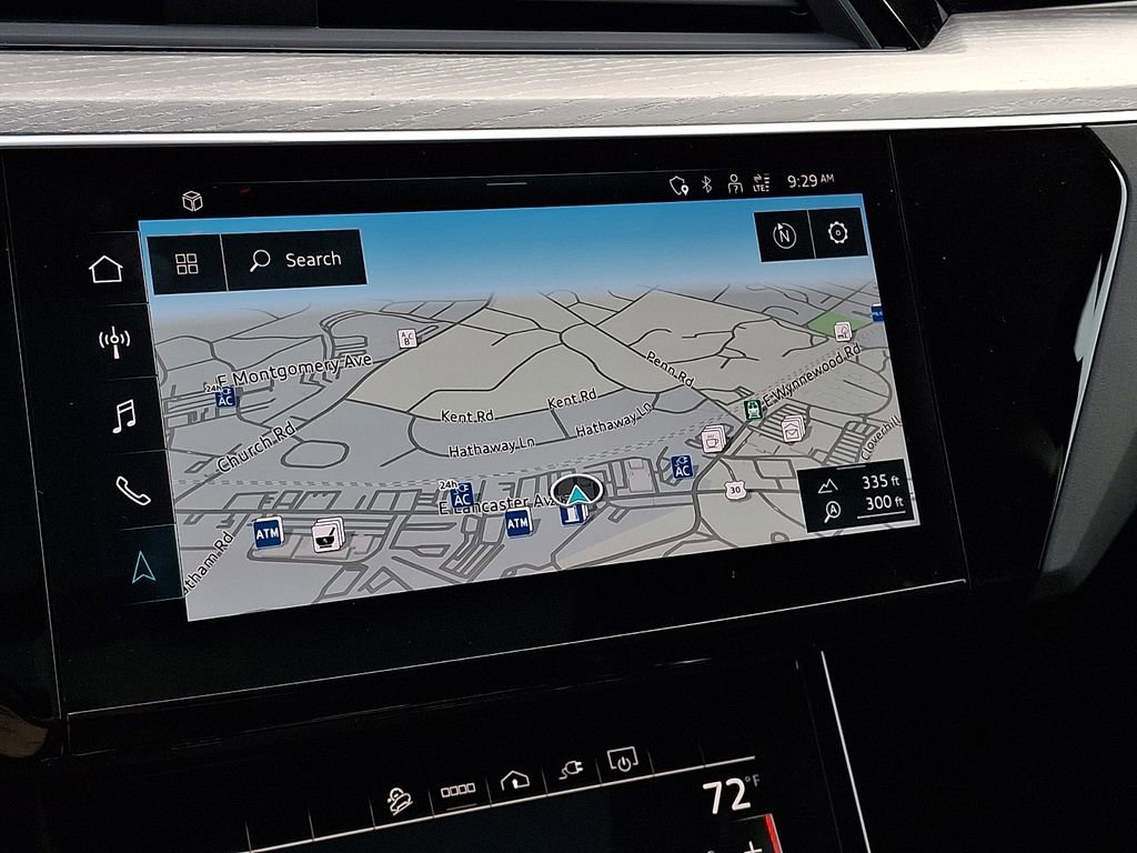 Used 2023 Audi e-tron Premium w/ Convenience Plus Package image 18