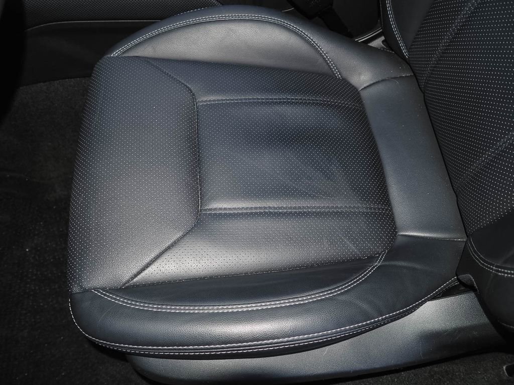 Used 2024 Subaru Forester Touring w/ Convenience Package image 27