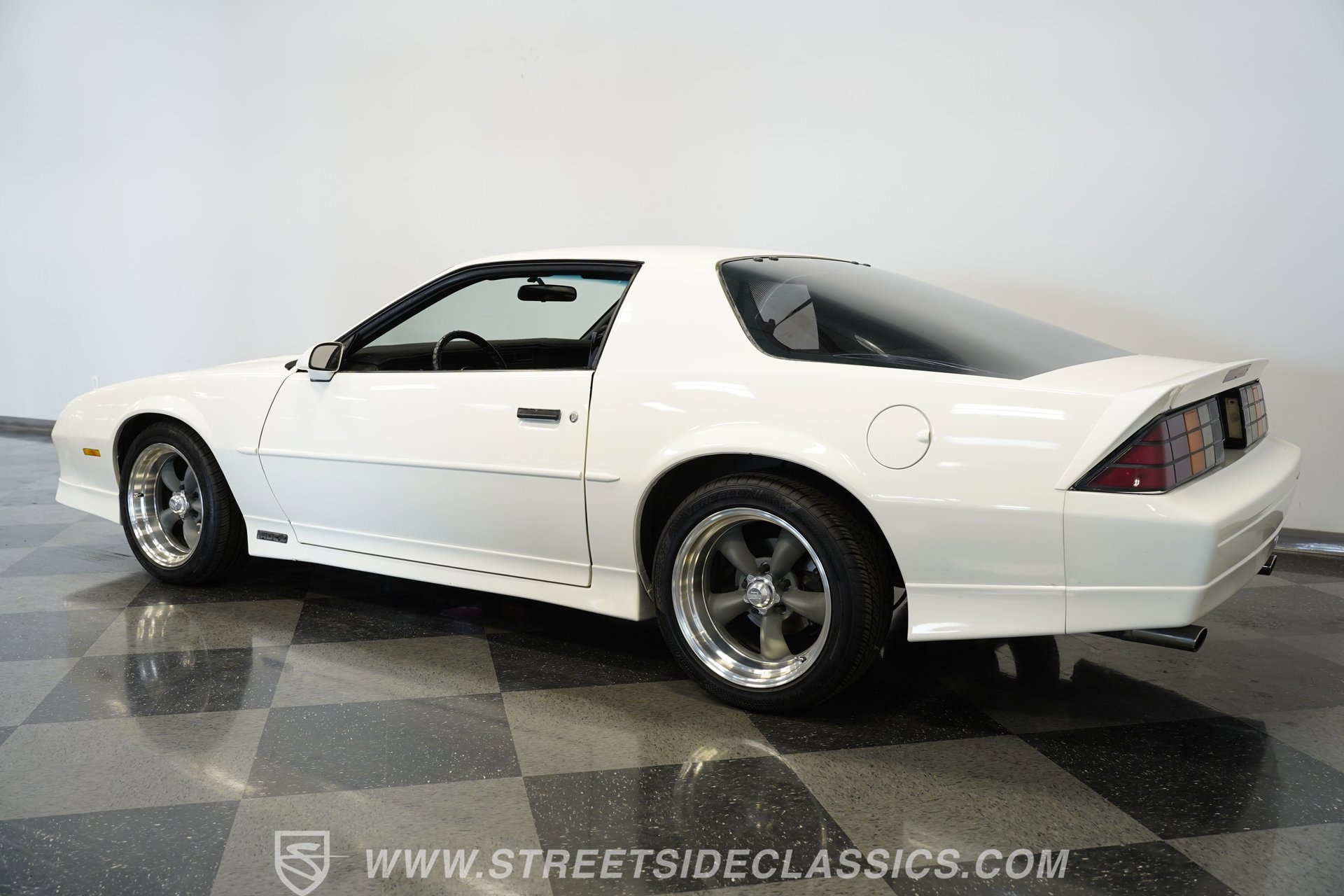 Used 1988 Chevrolet Camaro LT image 8