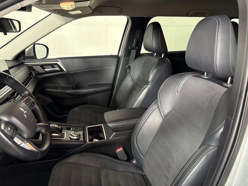 Used 2024 Mitsubishi Outlander SE FWD image 20