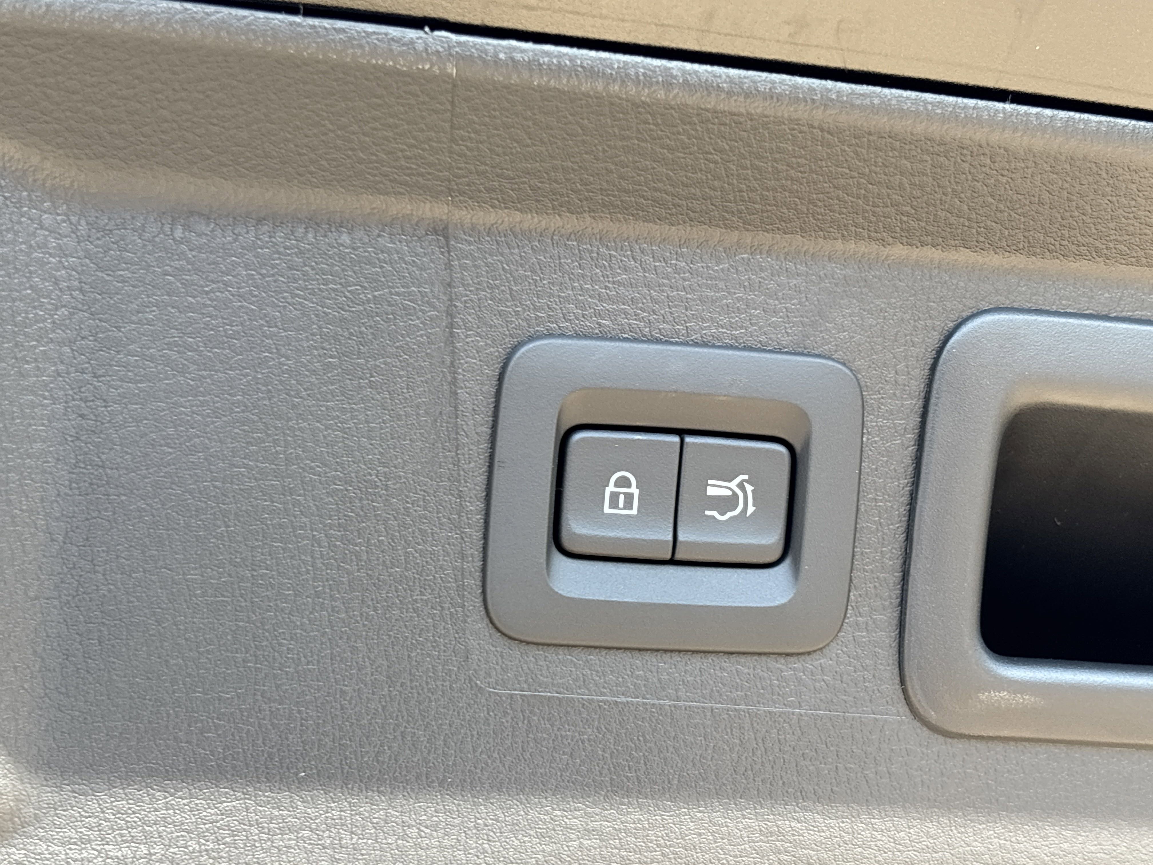 New 2026 MAZDA CX-50 AWD 2.5 Hybrid w/ Weather Package image 9