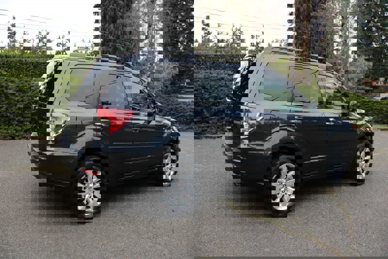 Used 2012 Subaru Forester 2.5X Limited image 3