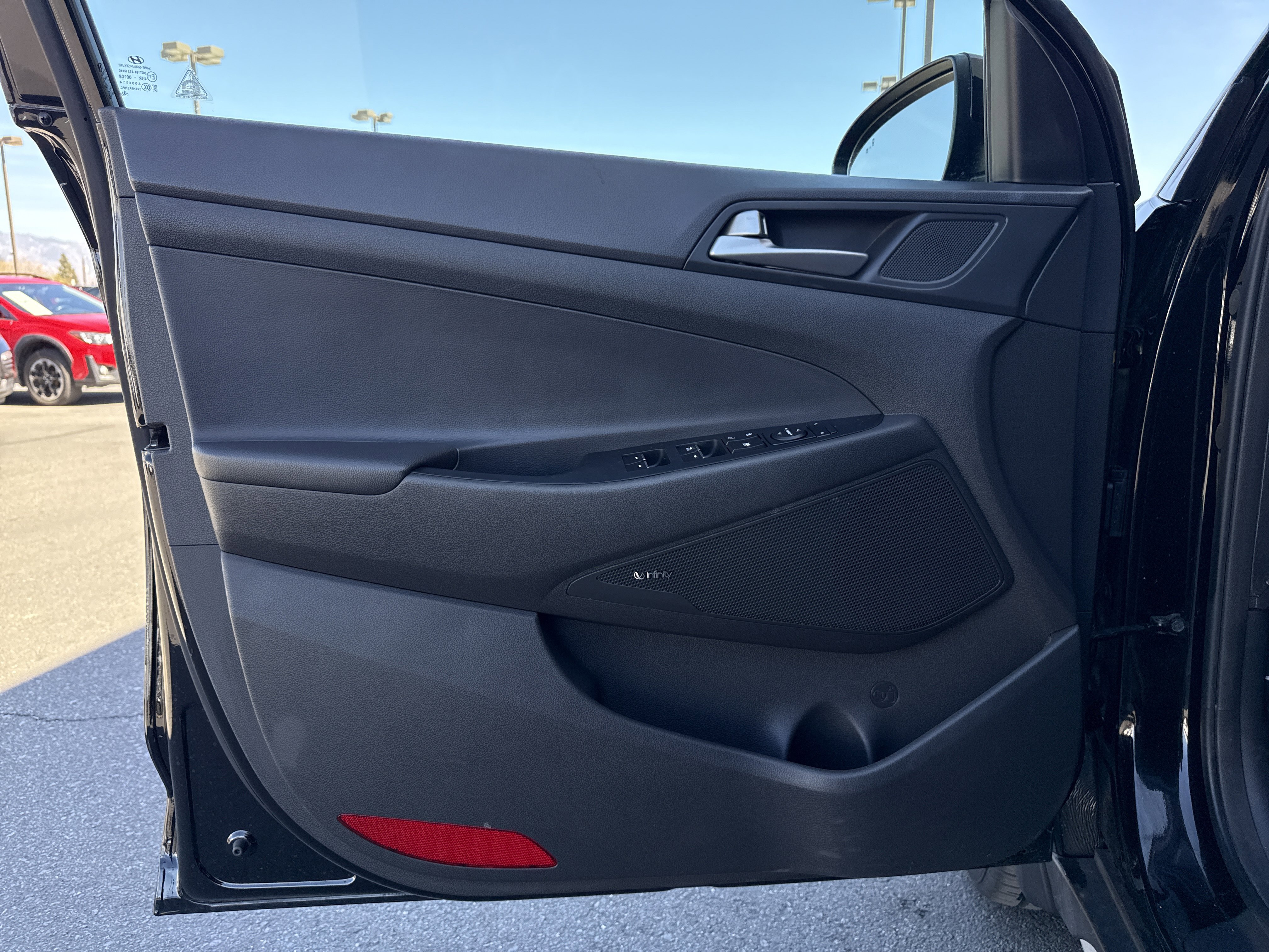 Used 2017 Hyundai Tucson Limited w/ Limited Ultimate Package 03 image 10