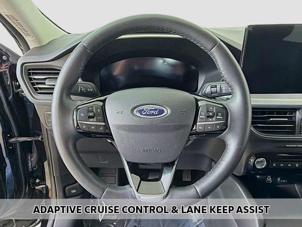 Used 2024 Ford Escape Platinum AWD/4WD image 4