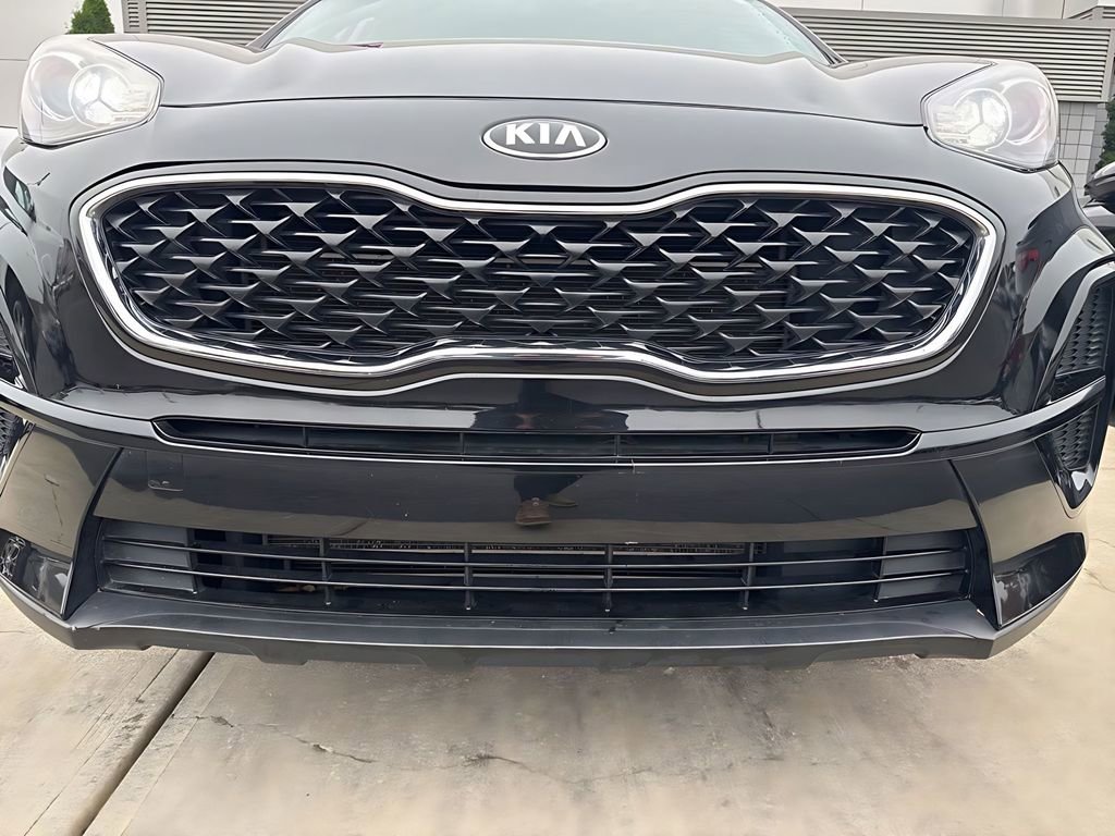 Used 2022 Kia Sportage LX image 12