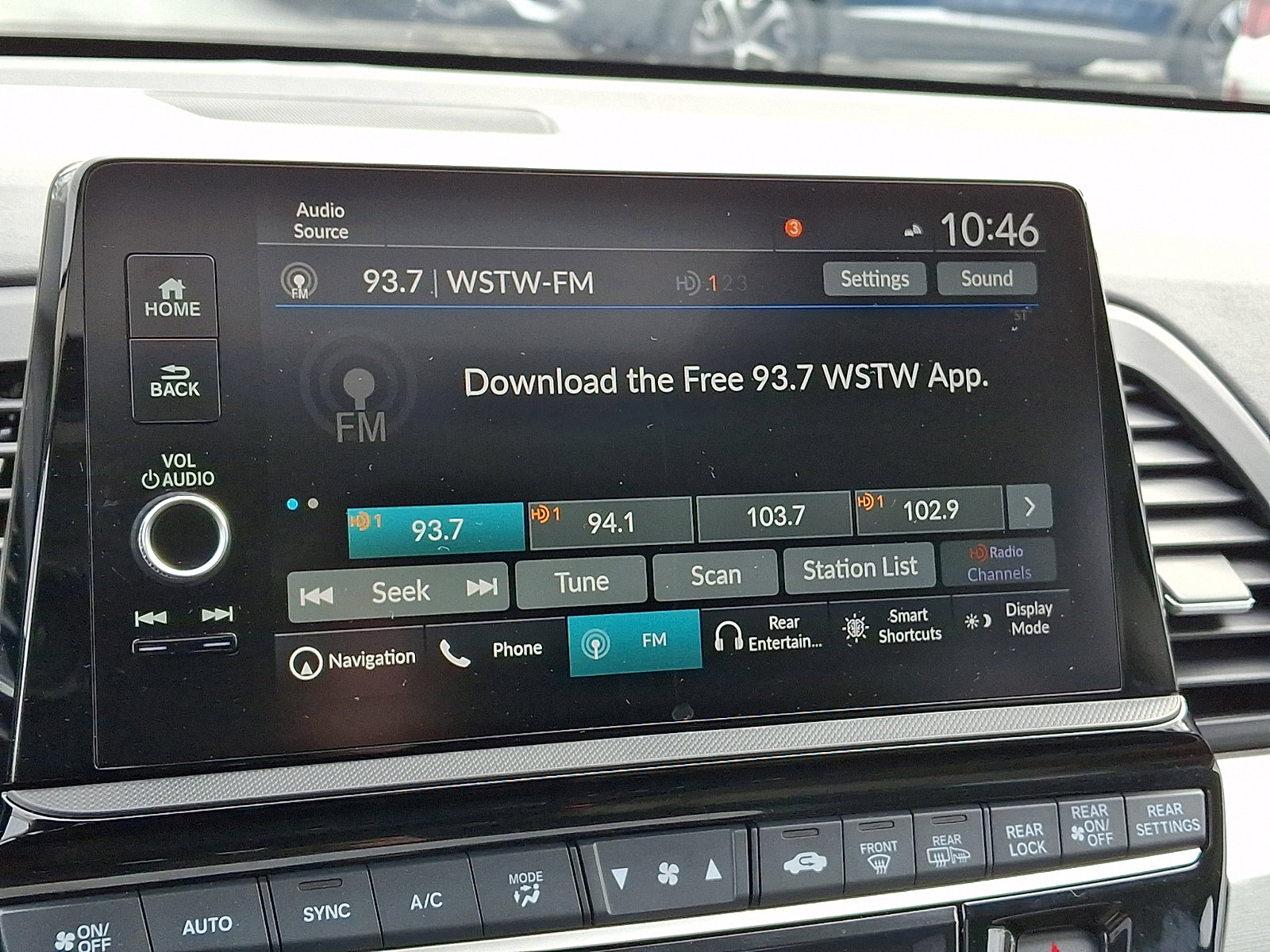 Certified 2025 Honda Odyssey Touring image 16