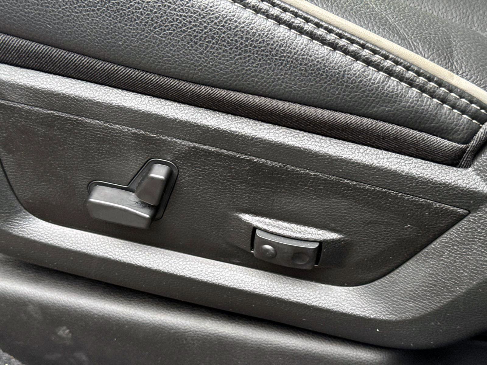 New 2025 RAM 2500 Laramie image 11