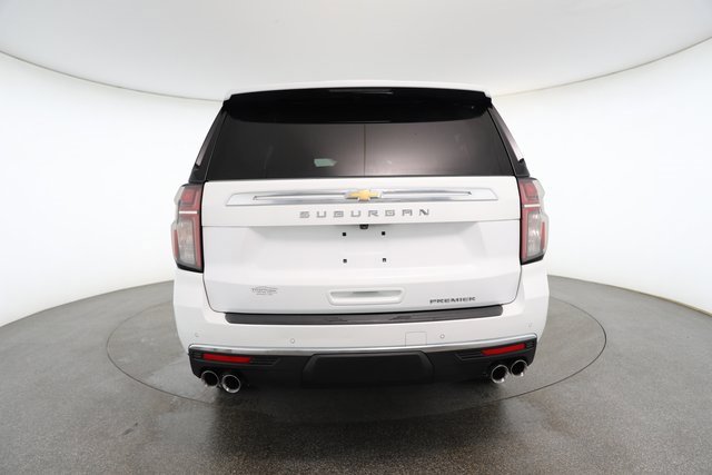 Used 2023 Chevrolet Suburban Premier image 13
