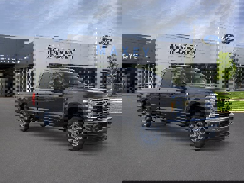 New 2026 Ford F350 XLT image 7