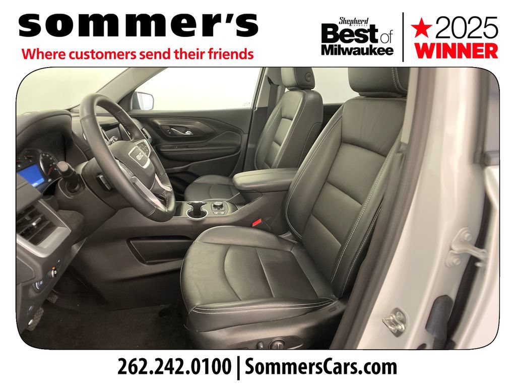 Used 2024 GMC Terrain SLT w/ Elevation Edition AWD/4WD image 9