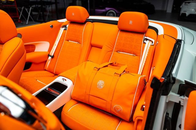 Used 2020 Rolls-Royce Dawn RWD image 26