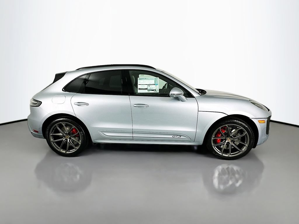 New 2026 Porsche Macan GTS AWD/4WD image 8