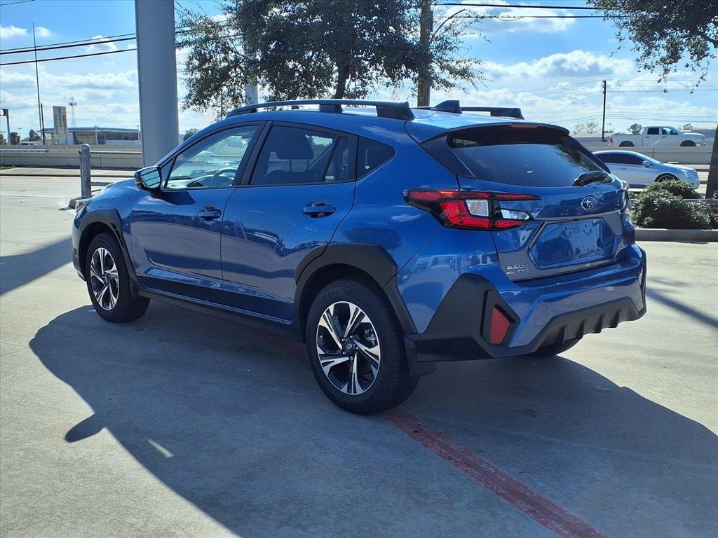 Certified 2025 Subaru Crosstrek 2.0i Premium image 2