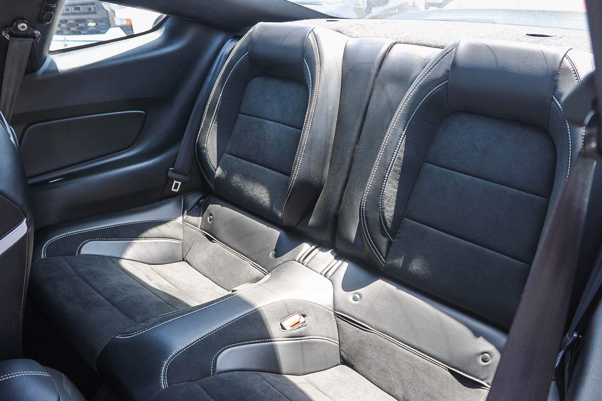 Used 2022 Ford Mustang Shelby GT500 w/ Technology Package RWD image 19
