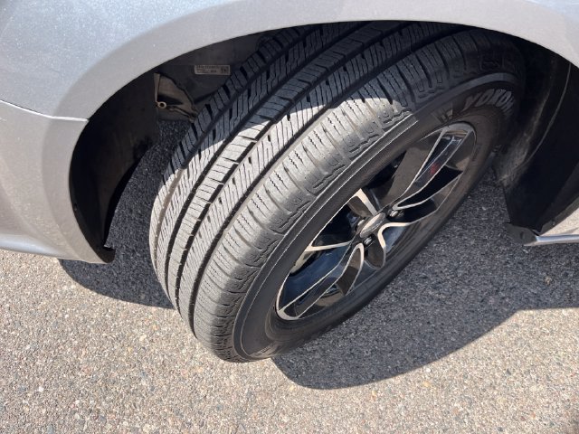 Used 2018 Dodge Grand Caravan SE FWD image 17