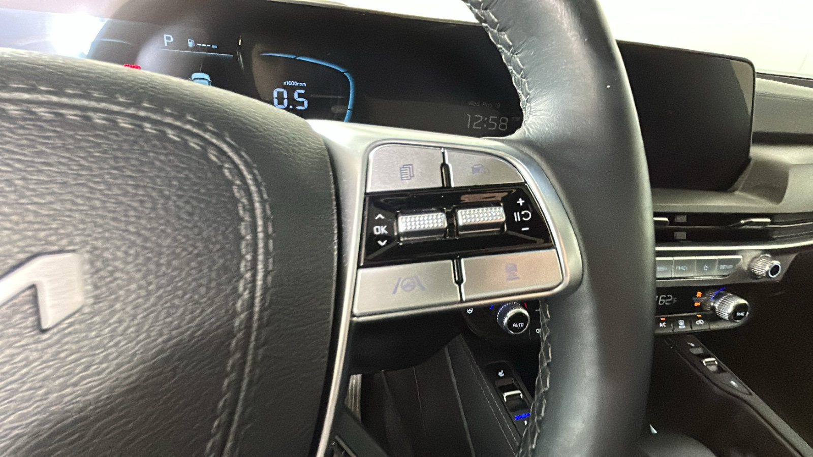 Used 2024 Kia Telluride EX X-Line AWD/4WD image 21
