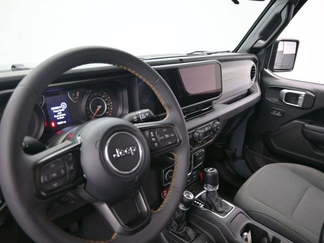 Used 2024 Jeep Wrangler Willys image 26
