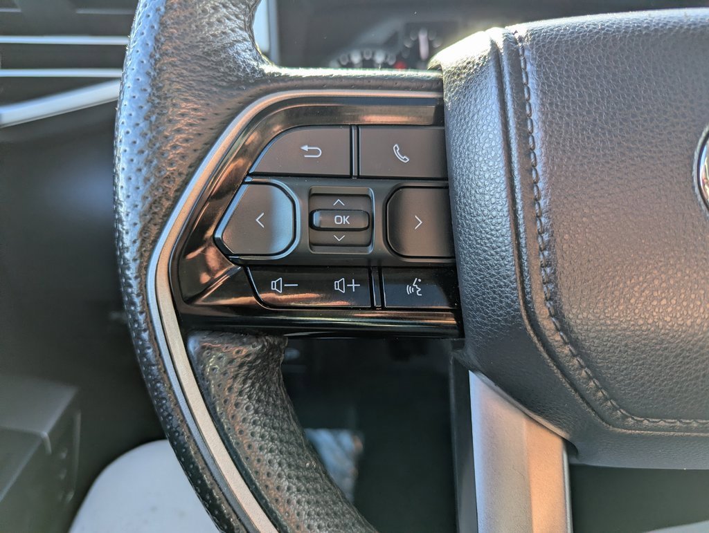 Used 2023 Toyota Tundra Limited image 23