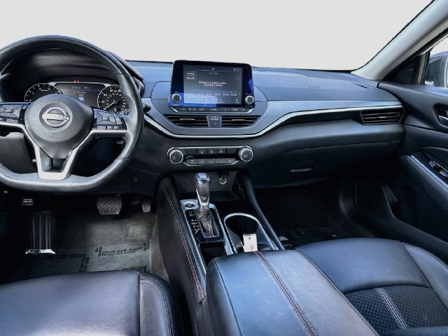 Used 2024 Nissan Altima 2.5 SR FWD image 22