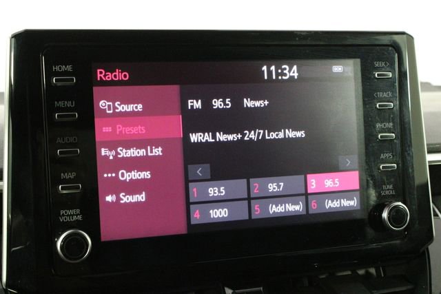 Used 2020 Toyota Corolla SE FWD image 29