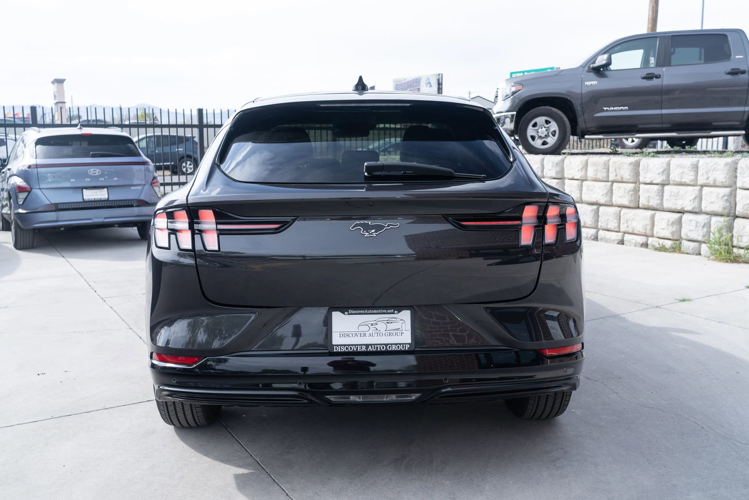 Used 2022 Ford Mustang Mach-E Premium image 6